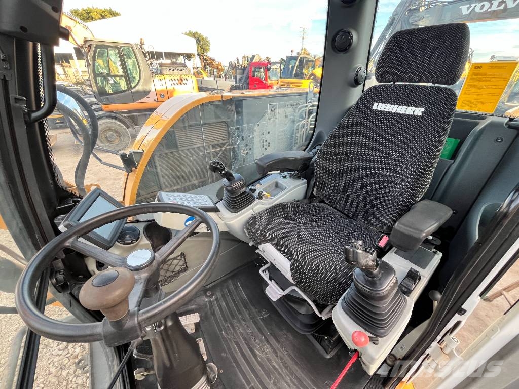 Liebherr A 910 Compact Litronic Mobilbagger