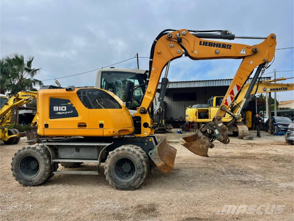 Liebherr A 910 Compact Litronic Mobilbagger
