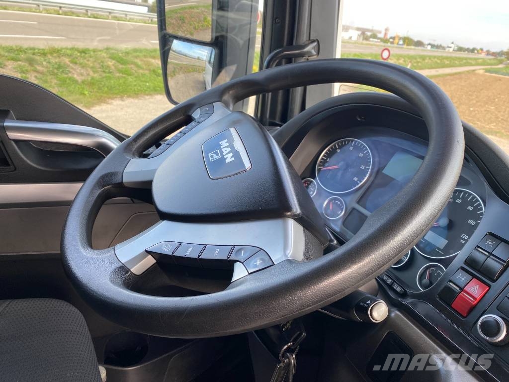 MAN TGX 33.480 6x4BLS/Retarder Origine Française Sattelzugmaschinen