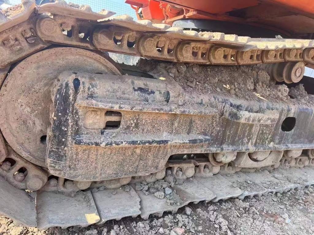 Doosan DH 220 Εκσκαφείς με ερπύστριες