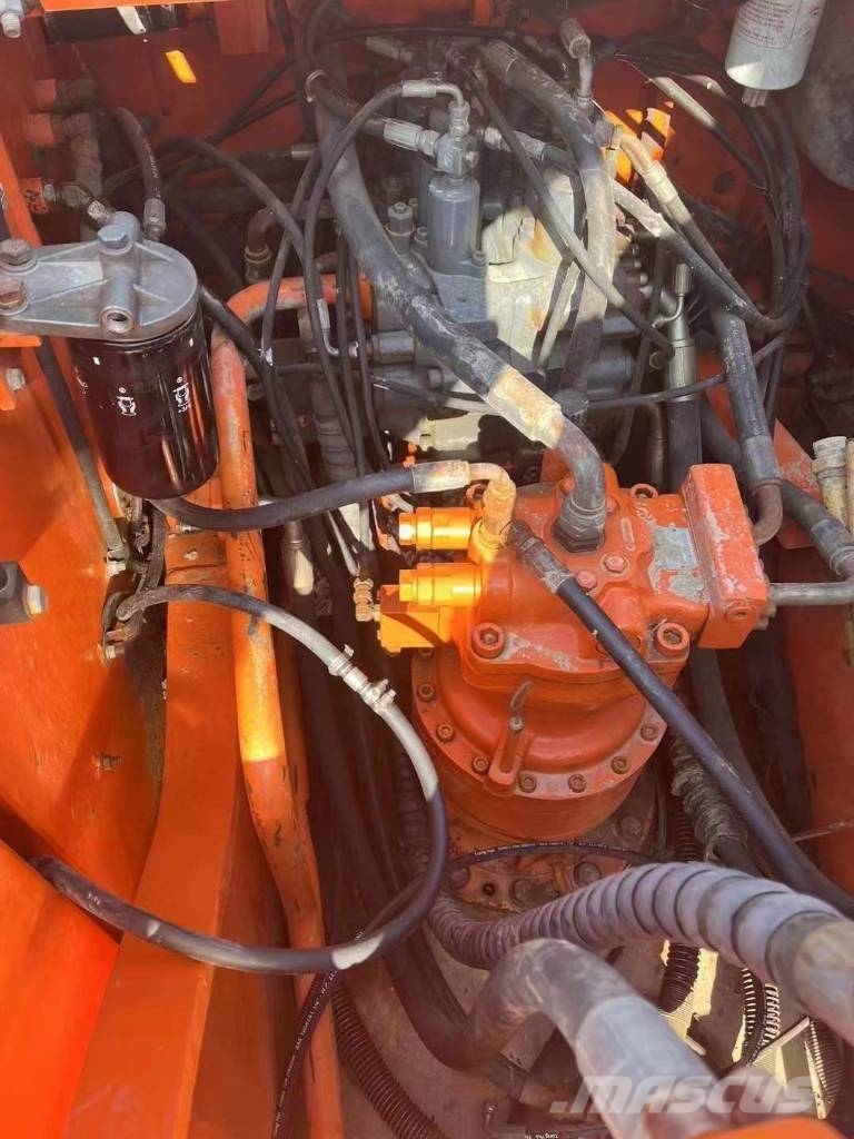 Doosan DH 220 Εκσκαφείς με ερπύστριες