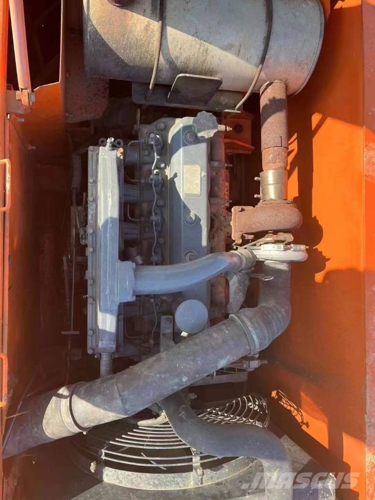 Doosan DH 220 Εκσκαφείς με ερπύστριες