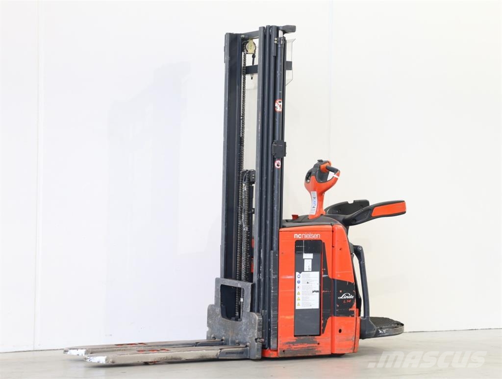 Linde L14AP/1173-00 Pedestrian stacker