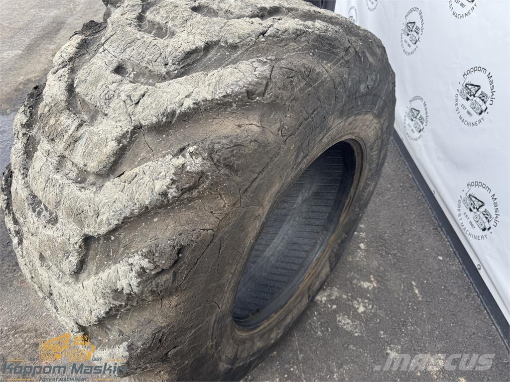 Nokian Fkf2 710/45x26,5 Used/Beg Banden, wielen en velgen