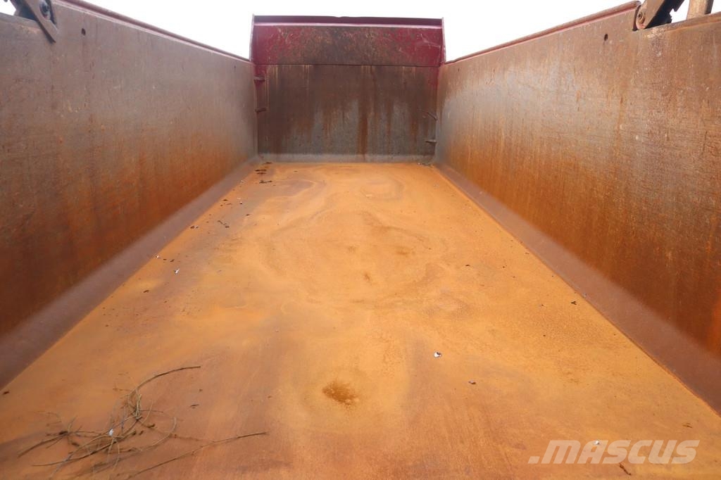 Mercedes-Benz AROCS 4153 | 8X4 | LOW KM!! | RETARDER | FULL STEE شاحنات قلابة