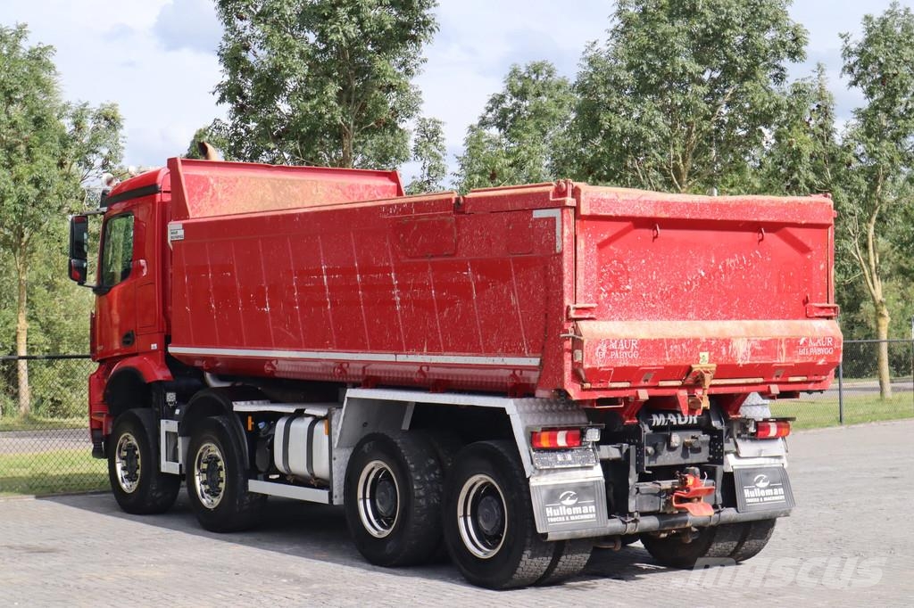 Mercedes-Benz AROCS 4153 | 8X4 | LOW KM!! | RETARDER | FULL STEE شاحنات قلابة