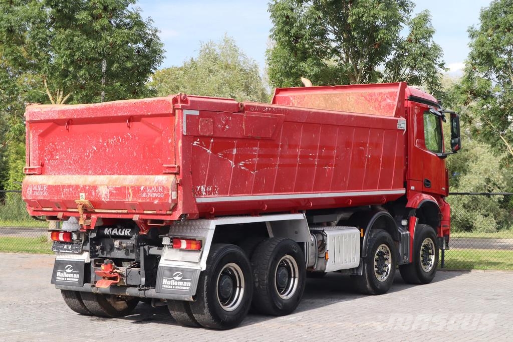 Mercedes-Benz AROCS 4153 | 8X4 | LOW KM!! | RETARDER | FULL STEE شاحنات قلابة