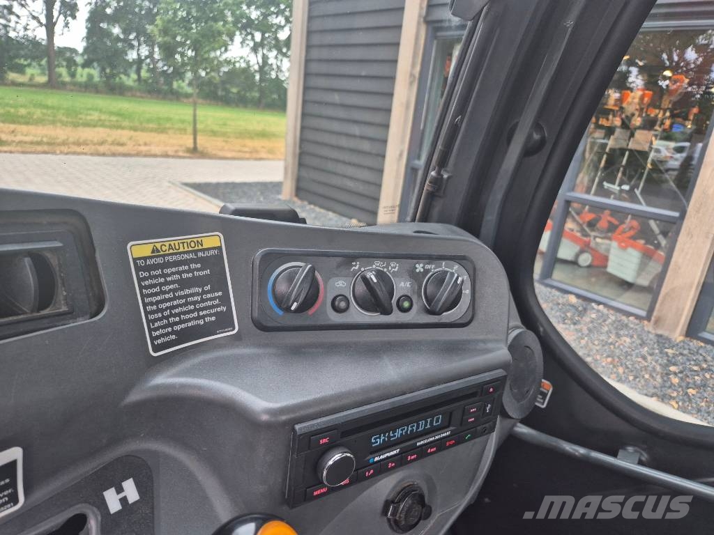 Kubota RTV 1100 ماكينات منفعة عامة