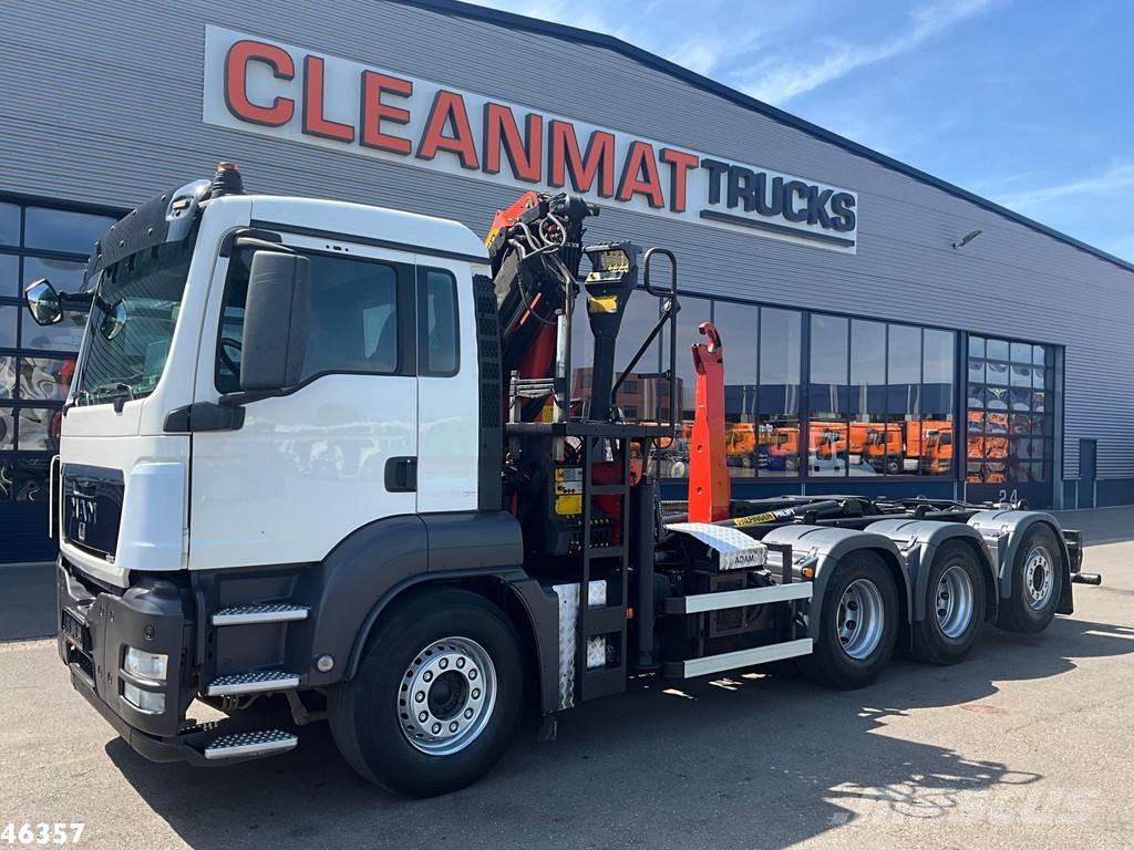 MAN TGS 32.440 8x4 Palfinger 24 Tonmeter laadkraan Camion cu carlig de ridicare