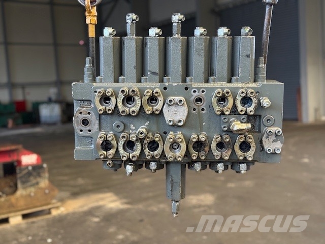 Liebherr R 944 C VALVE BLOCK Гідравліка