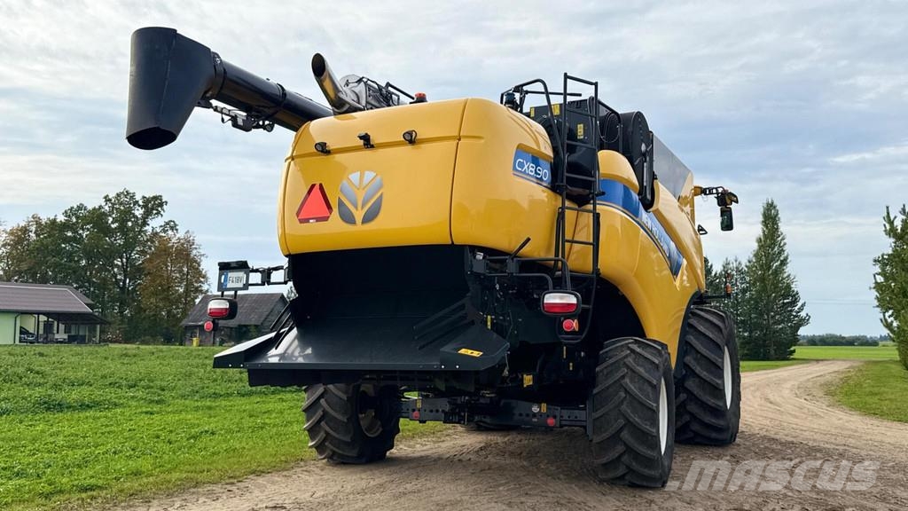 New Holland CX8.90 Varifeed 28 ft Derliaus nuėmimo kombainai