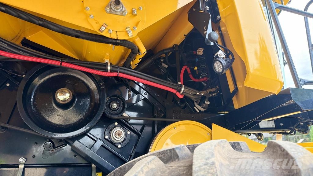 New Holland CX8.90 Varifeed 28 ft Derliaus nuėmimo kombainai