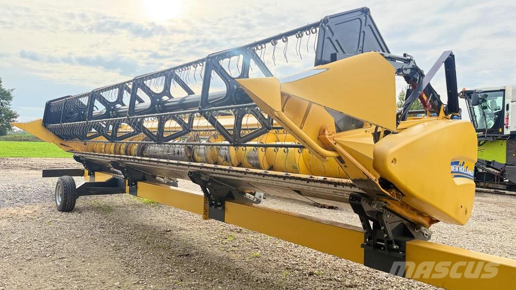 New Holland CX8.90 Varifeed 28 ft Derliaus nuėmimo kombainai