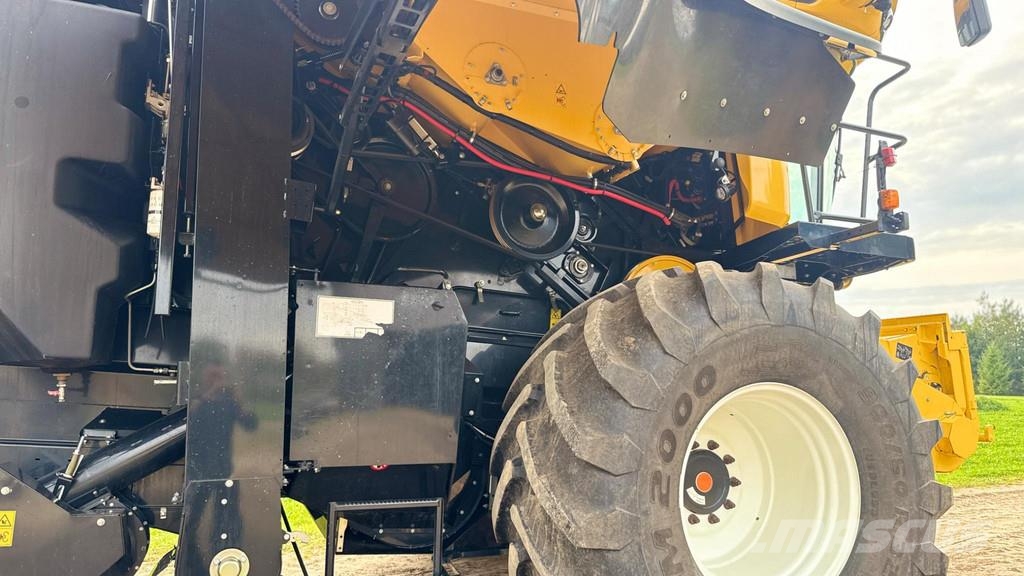New Holland CX8.90 Varifeed 28 ft Derliaus nuėmimo kombainai