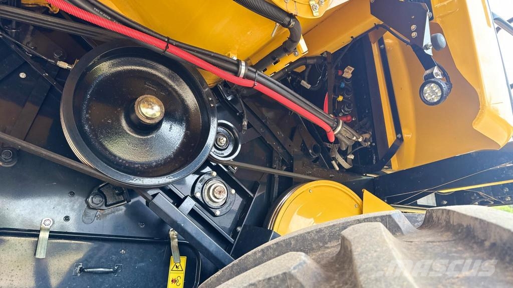New Holland CX8.90 Varifeed 28 ft Derliaus nuėmimo kombainai
