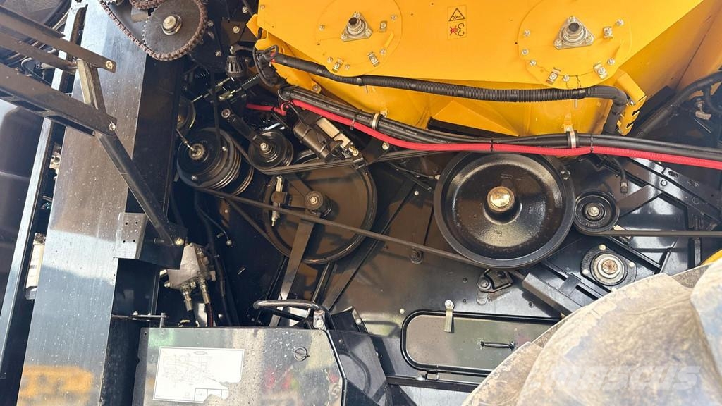 New Holland CX8.90 Varifeed 28 ft Derliaus nuėmimo kombainai