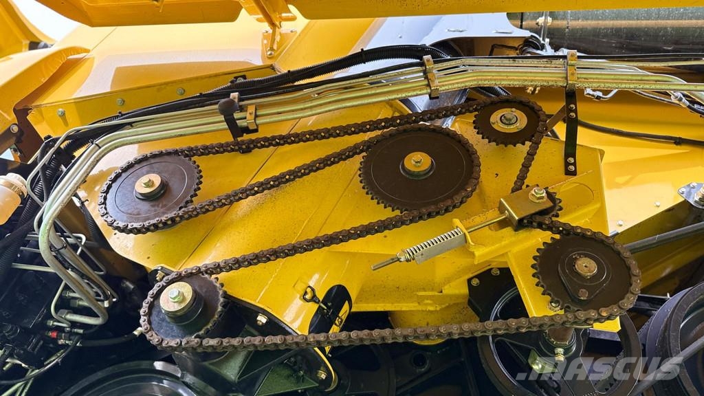 New Holland CX8.90 Varifeed 28 ft Derliaus nuėmimo kombainai