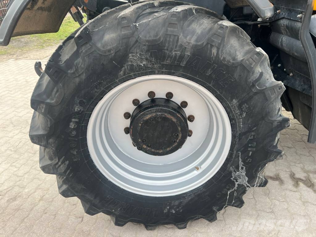 JCB Fastrac 3230 HMV Trattori