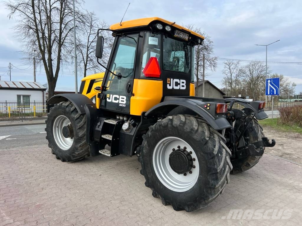 JCB Fastrac 3230 HMV Trattori