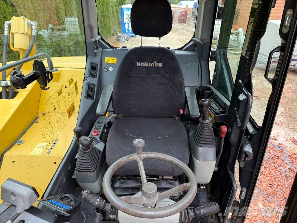 Komatsu PW 98 MR-8 Колісні екскаватори