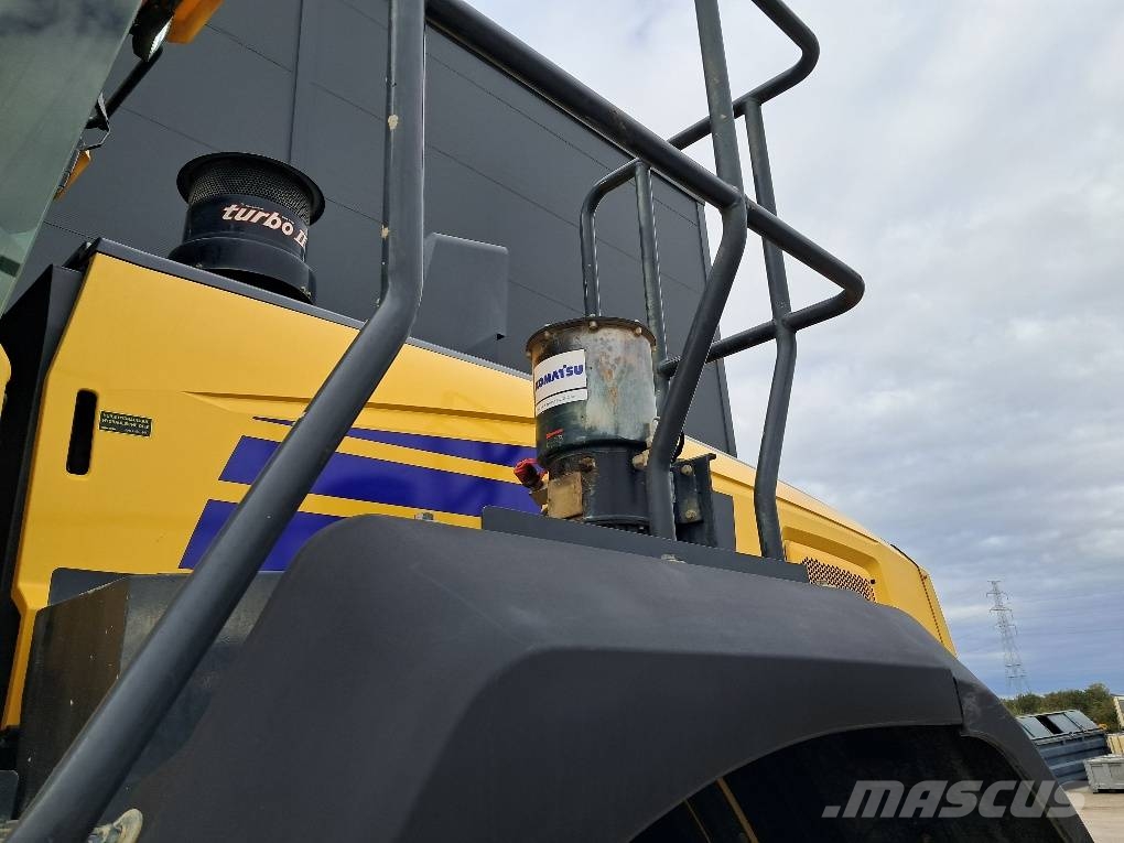 Komatsu WA475-10E0 Cargadoras sobre ruedas