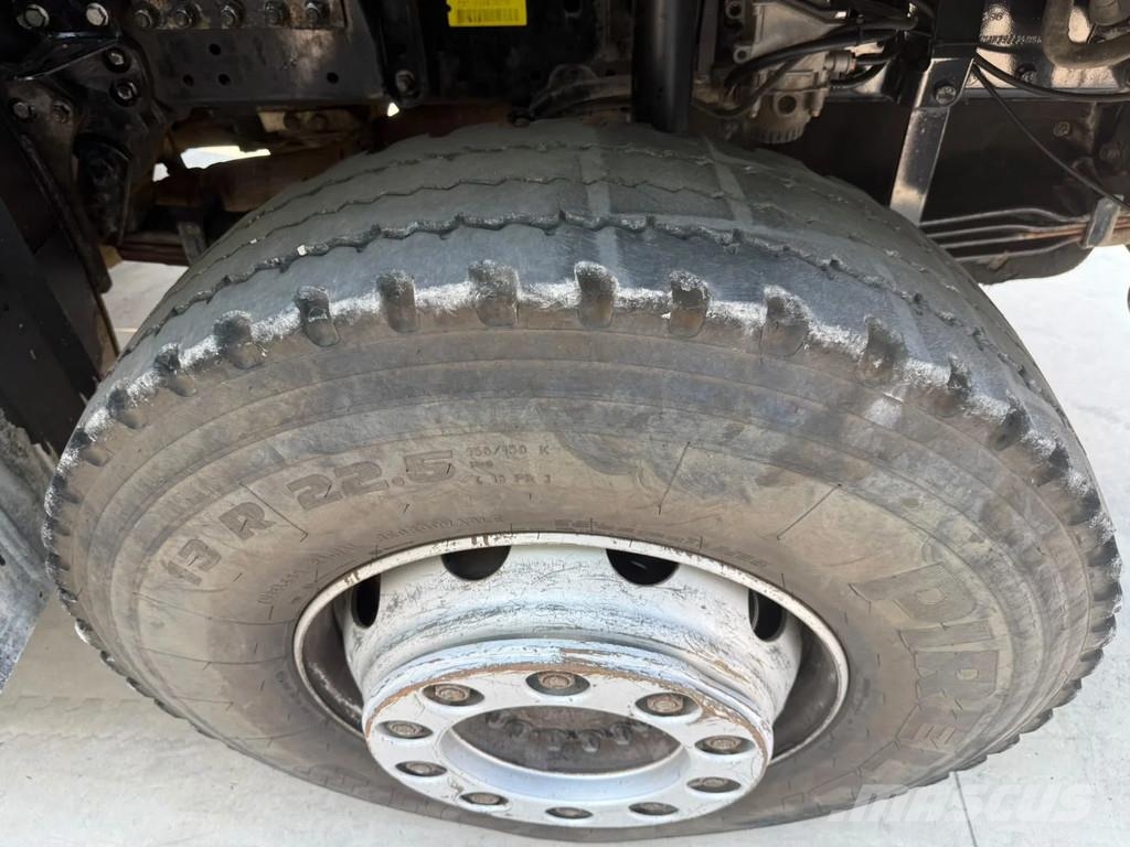 MAN 41.430 TGA Wechsel BETON + KIPPER 40Ton 8x4 Camiones bañeras basculantes o volquetes