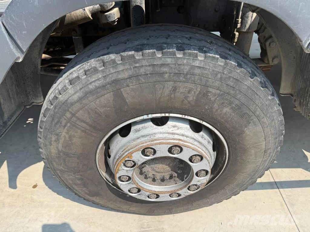 MAN 41.430 TGA Wechsel BETON + KIPPER 40Ton 8x4 Camiones bañeras basculantes o volquetes