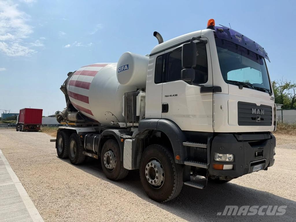 MAN 41.430 TGA Wechsel BETON + KIPPER 40Ton 8x4 Camiones bañeras basculantes o volquetes