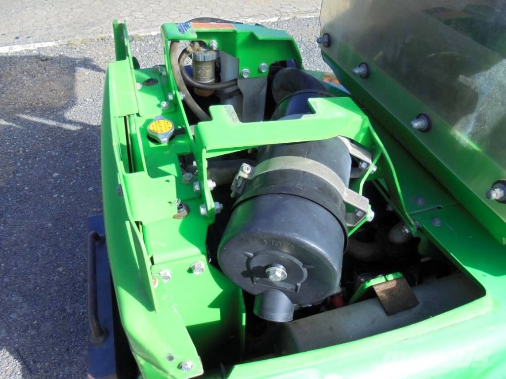 Avant 528 Tele Minilader