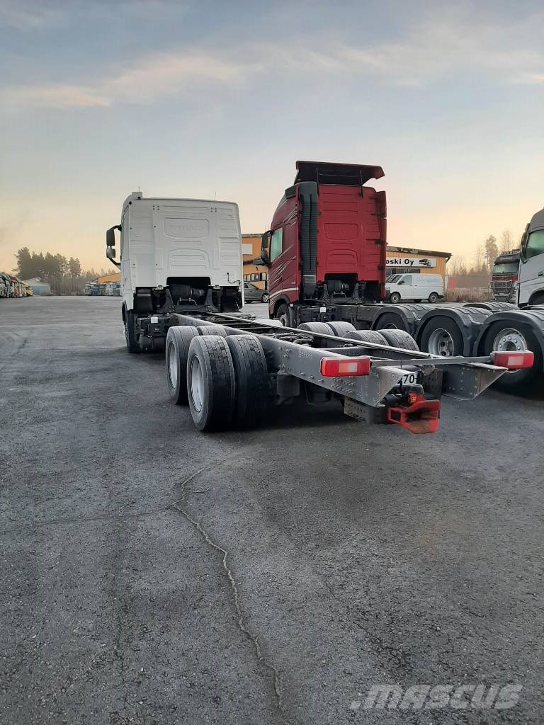 Volvo FH 13 Kamioni-šasije