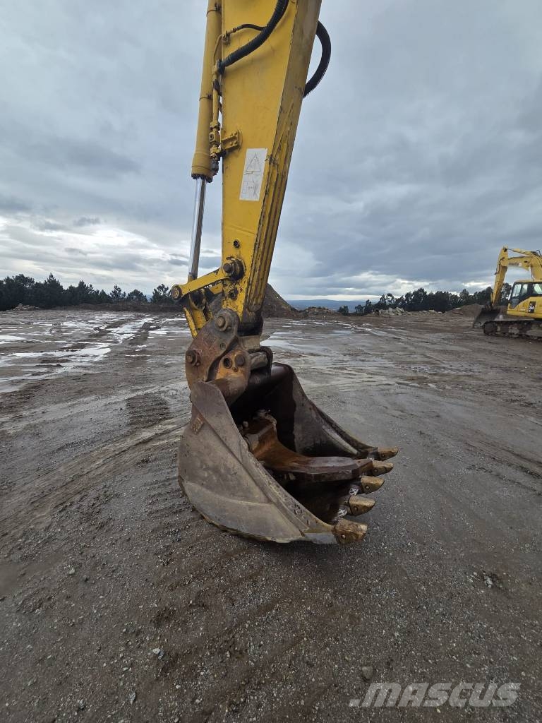 Komatsu PC 210 NLC-8 Εκσκαφείς με ερπύστριες