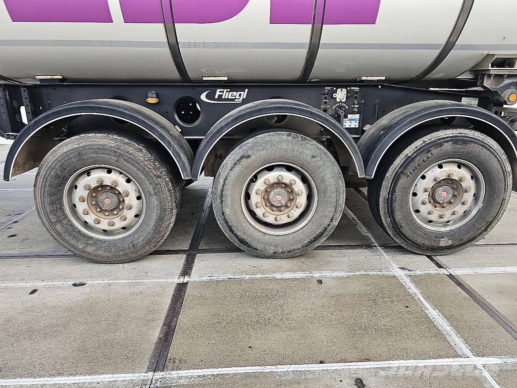 Fliegl SKI Tipper semi-trailers