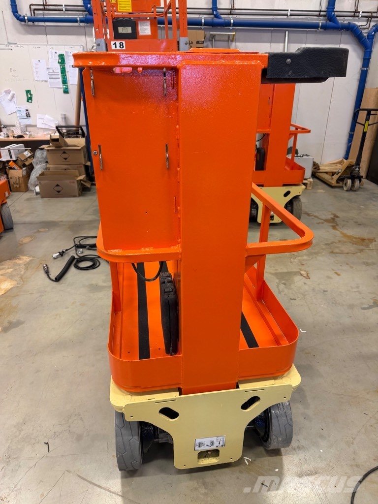 JLG 1230 ES 剪叉式升降机
