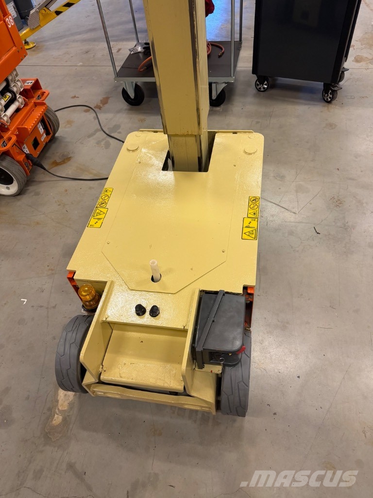 JLG 1230 ES 剪叉式升降机
