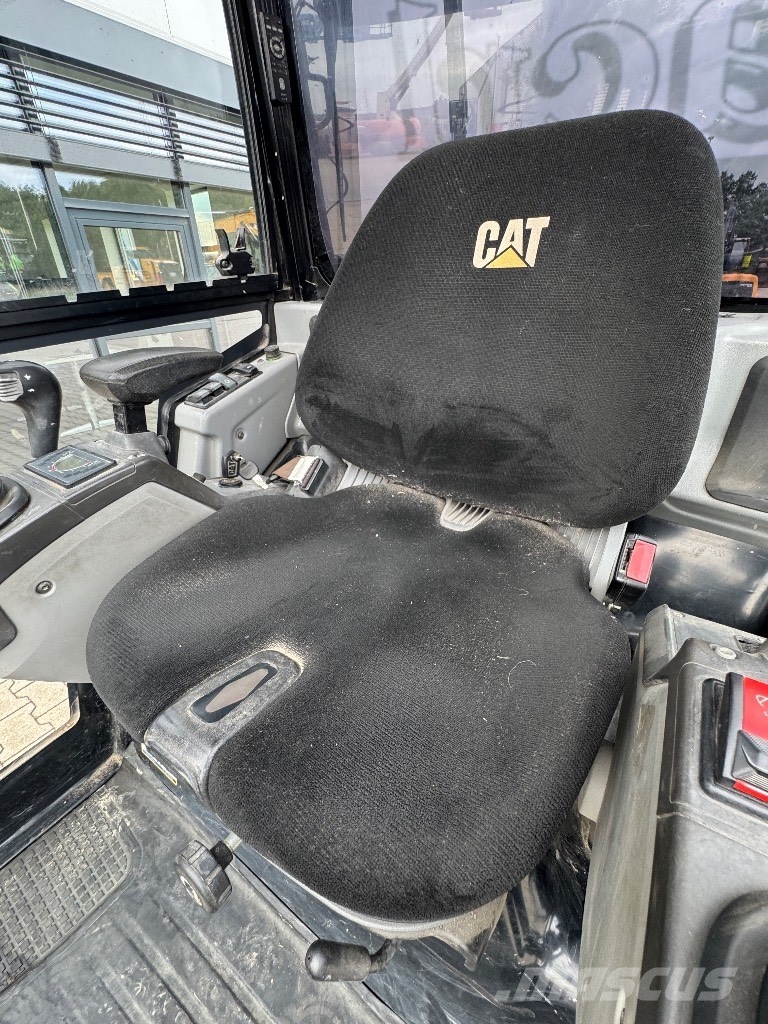 CAT 301.7 D Minigravemaskiner