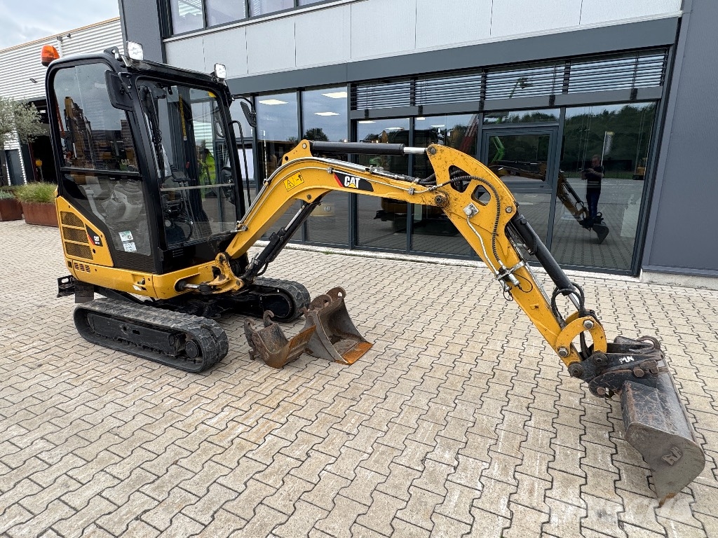 CAT 301.7 D Minigravemaskiner