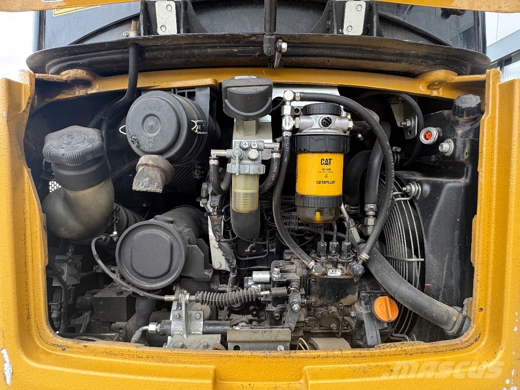 CAT 301.7 D Minigravemaskiner