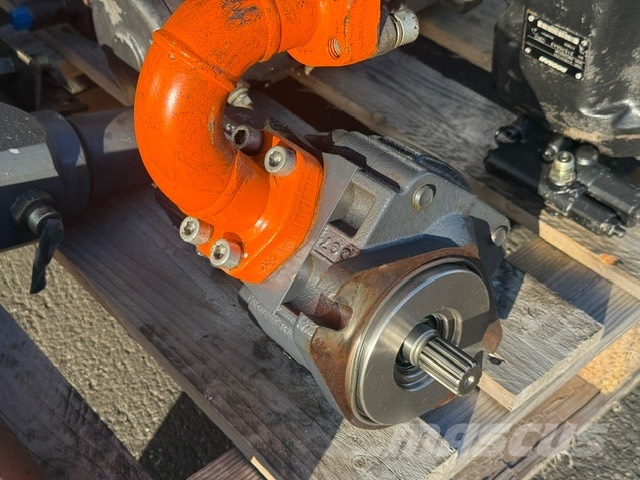Doosan DL 450 USED HYDRAULIC PARTS COMPLET Hidraulikos įrenginiai