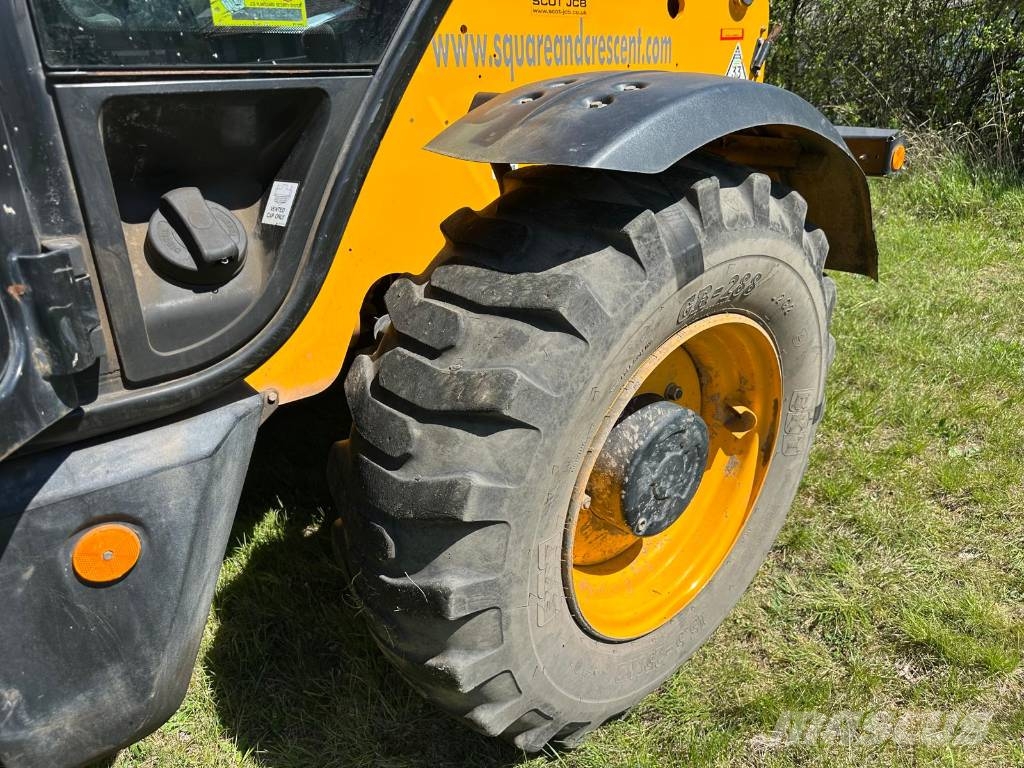 JCB 540-140 HIVIZ 540-140 Carretillas telescópicas
