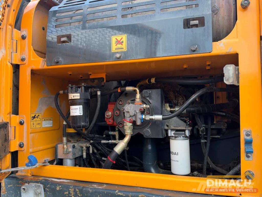 Hyundai HX300 NL Machine - Working condition Pelle spéciale
