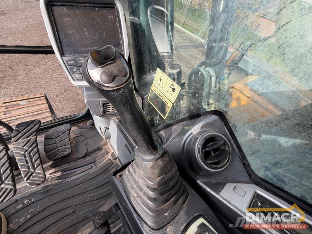 Hyundai HX300 NL Machine - Working condition Pelle spéciale