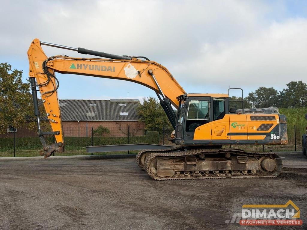 Hyundai HX300 NL Machine - Working condition Pelle spéciale