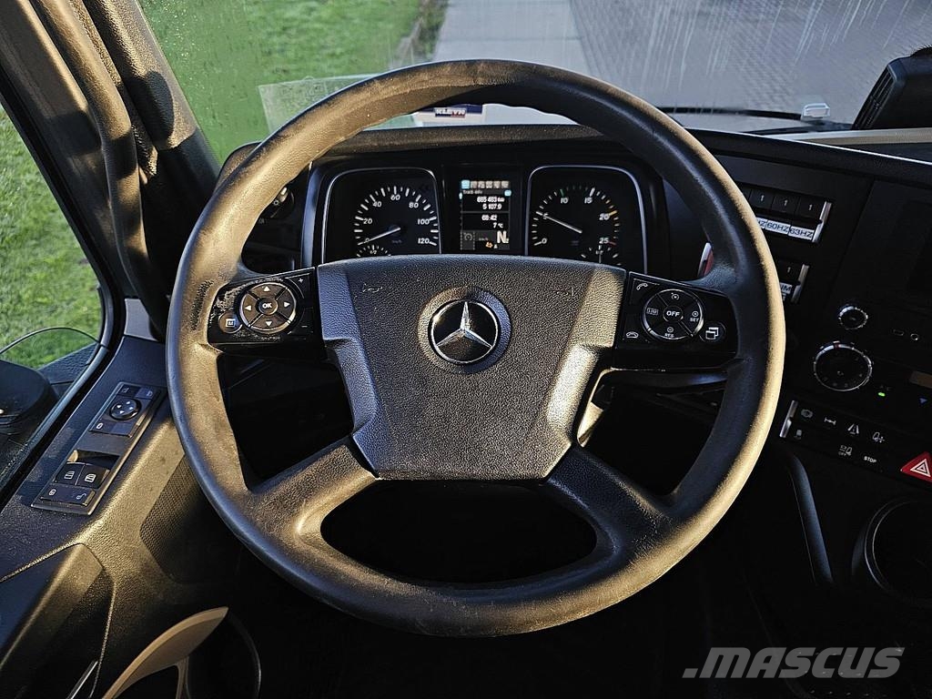 Mercedes-Benz ACTROS 1843 Trekkers