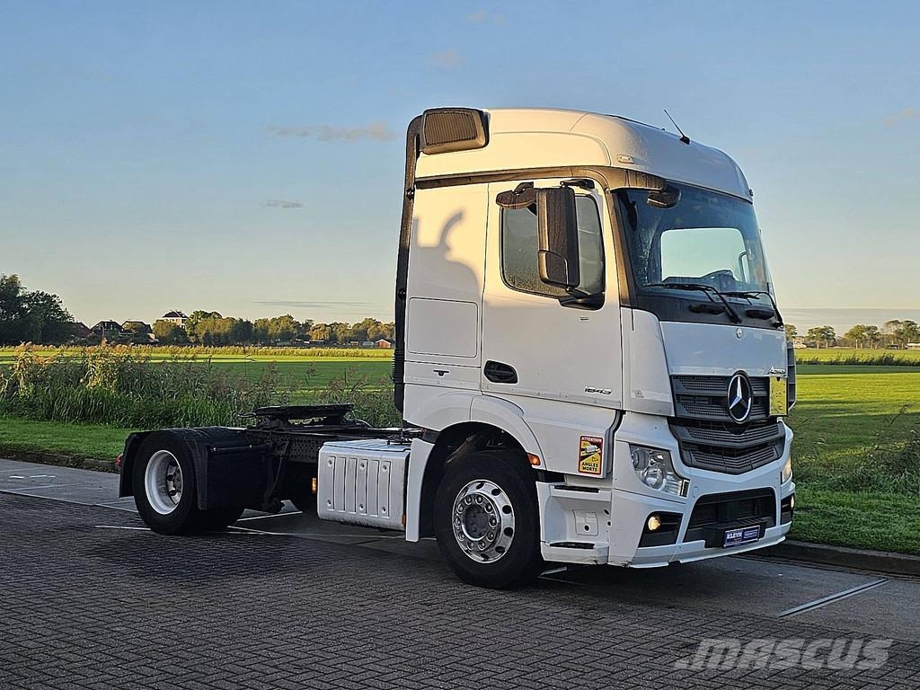 Mercedes-Benz ACTROS 1843 Trekkers