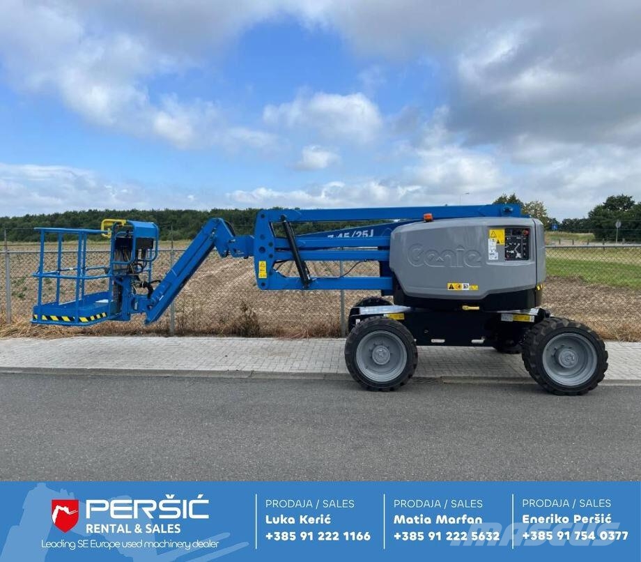 Genie Z45/25JRT Kĺbové plošiny