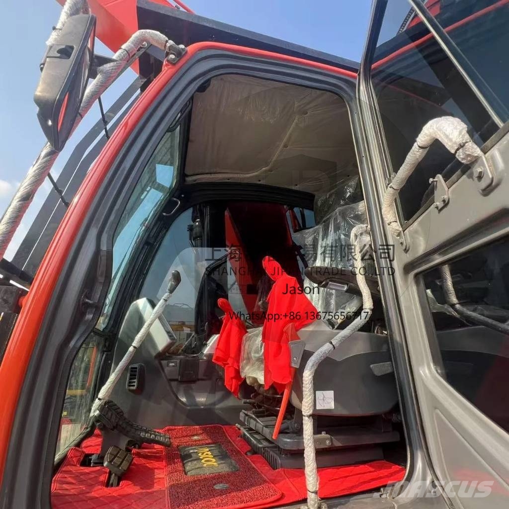 Doosan DX 300 Raupenbagger