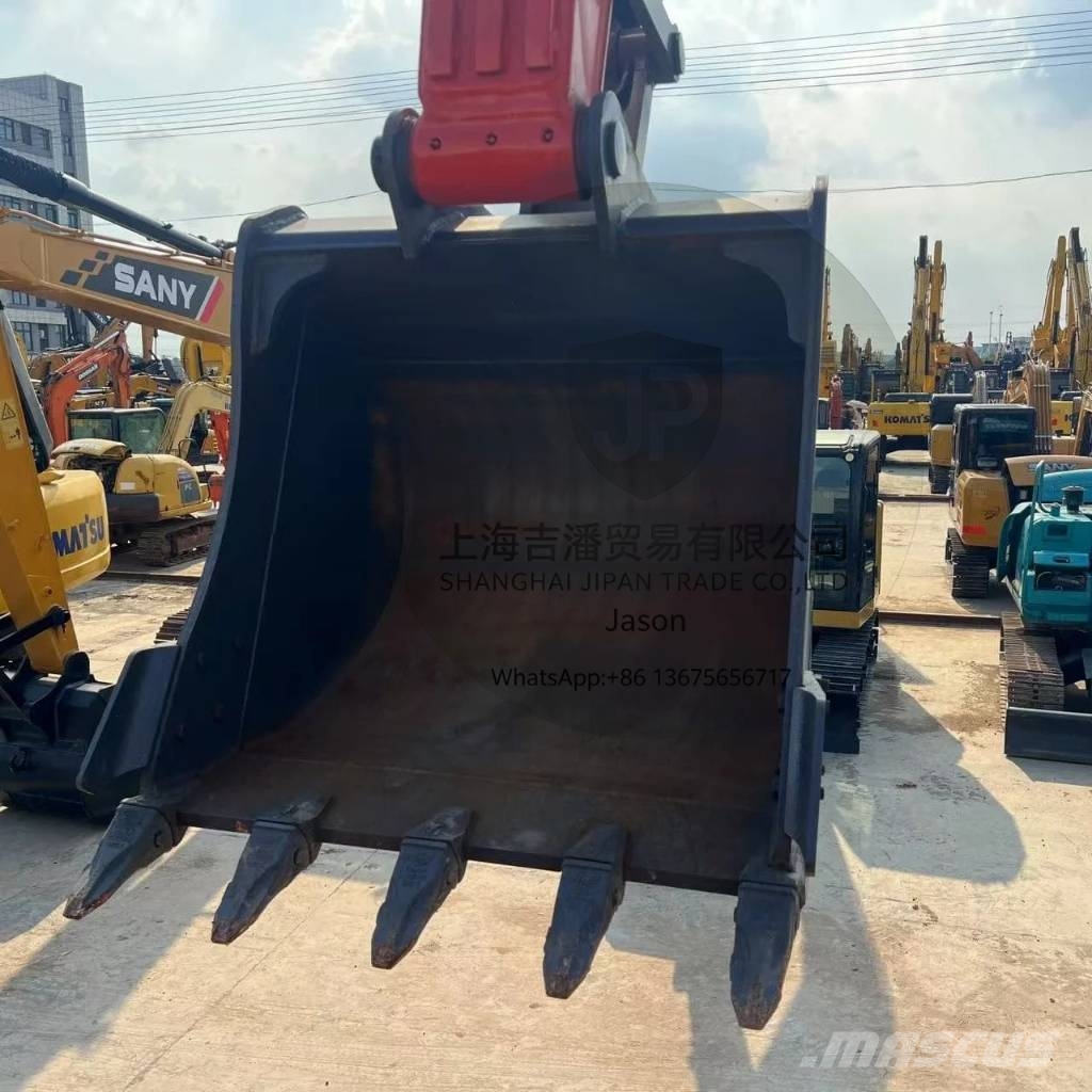 Doosan DX 300 Raupenbagger