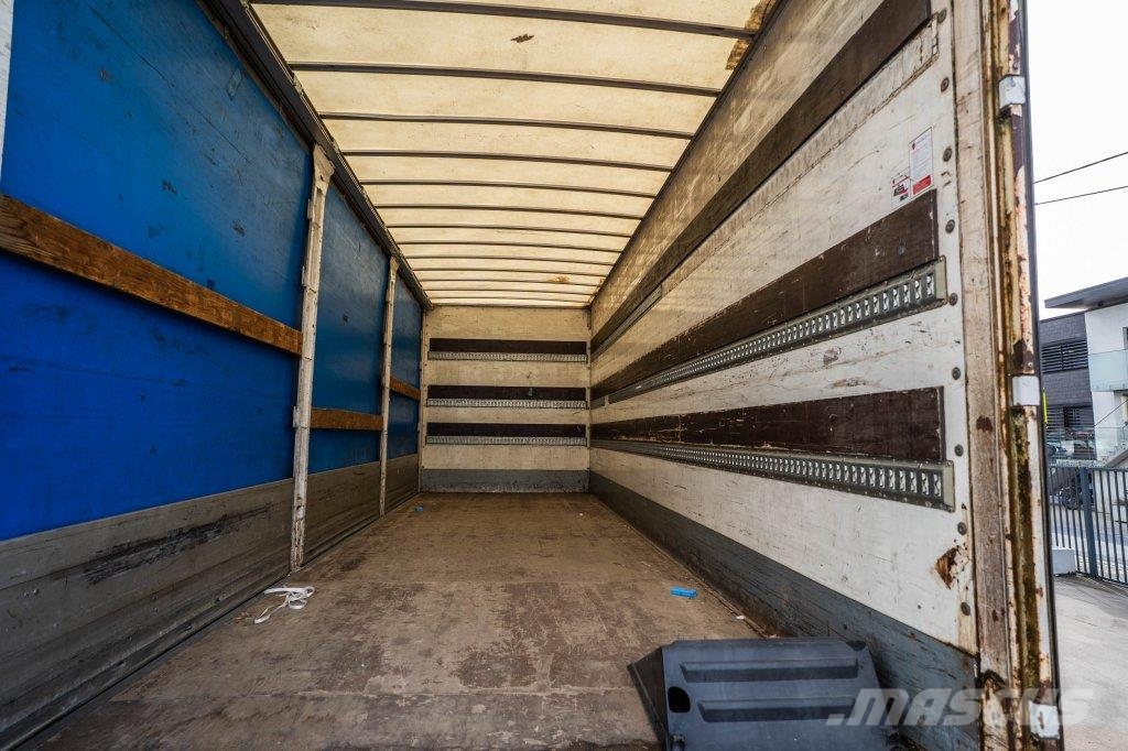 Renault PREMIUM 270 DXI +DHOLLANDIA 1.5T Camión con caja abierta