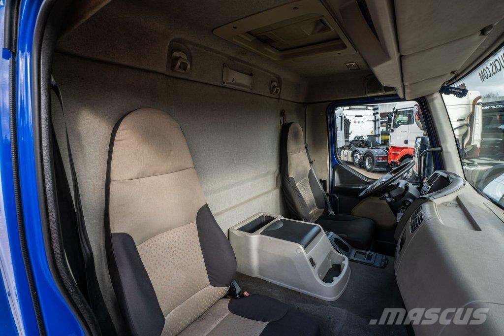 Renault PREMIUM 270 DXI +DHOLLANDIA 1.5T Camión con caja abierta