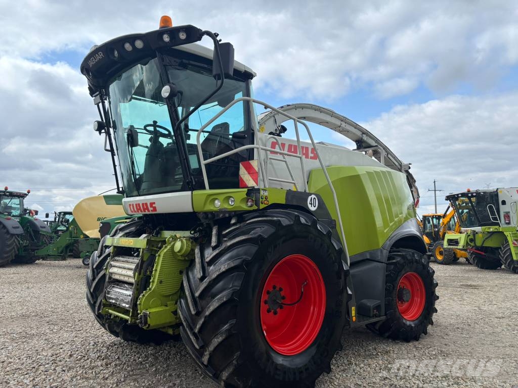 CLAAS Jaguar 940 Allrad Кормозбиральні комбайни